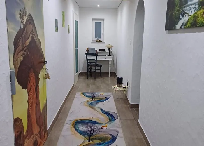 Unterm Rappenfels Apartment *